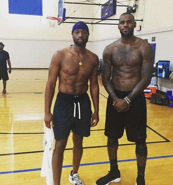 同时避免堆 同时避免堆