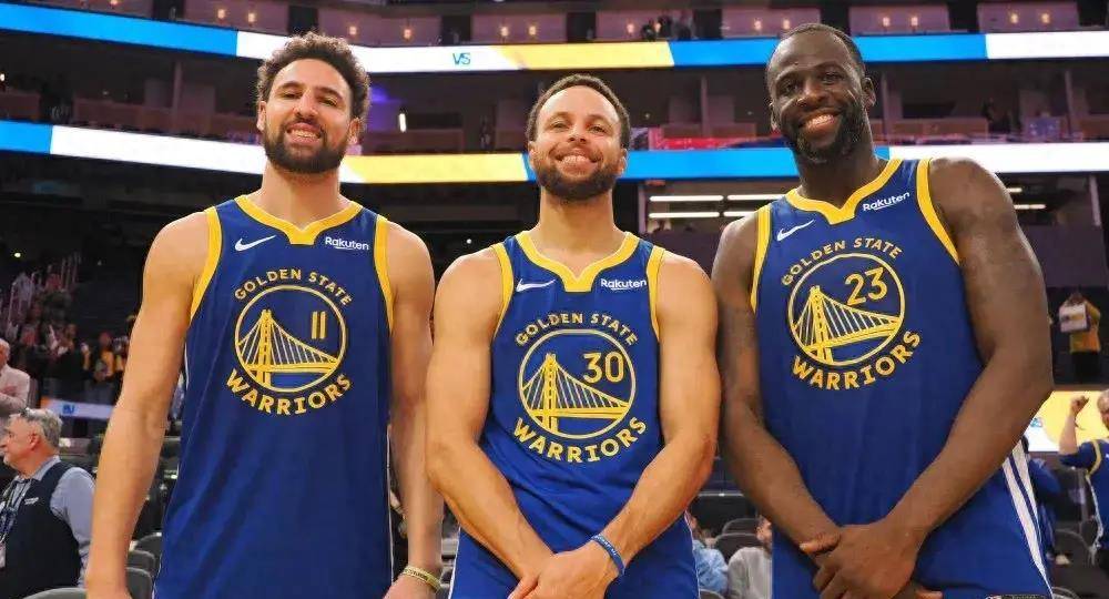 借风向扩大 借风向扩大