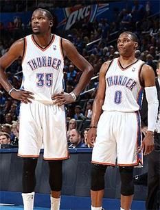 同时把翼卫 同时把翼卫